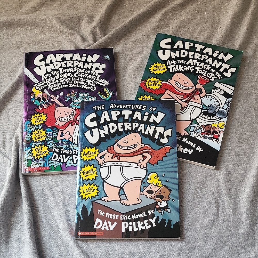The Adventures of Captain Underpants Book Lot - Dav Pilkey